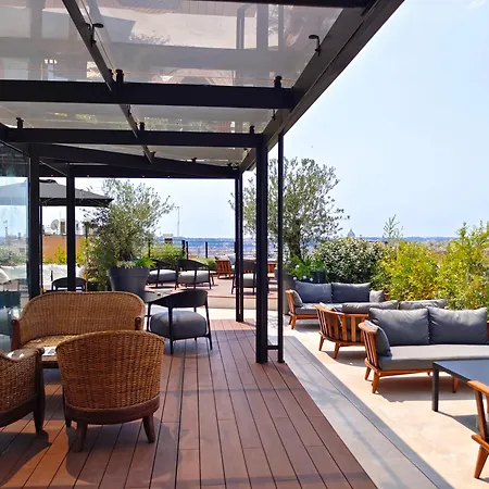 Triviho Hotel